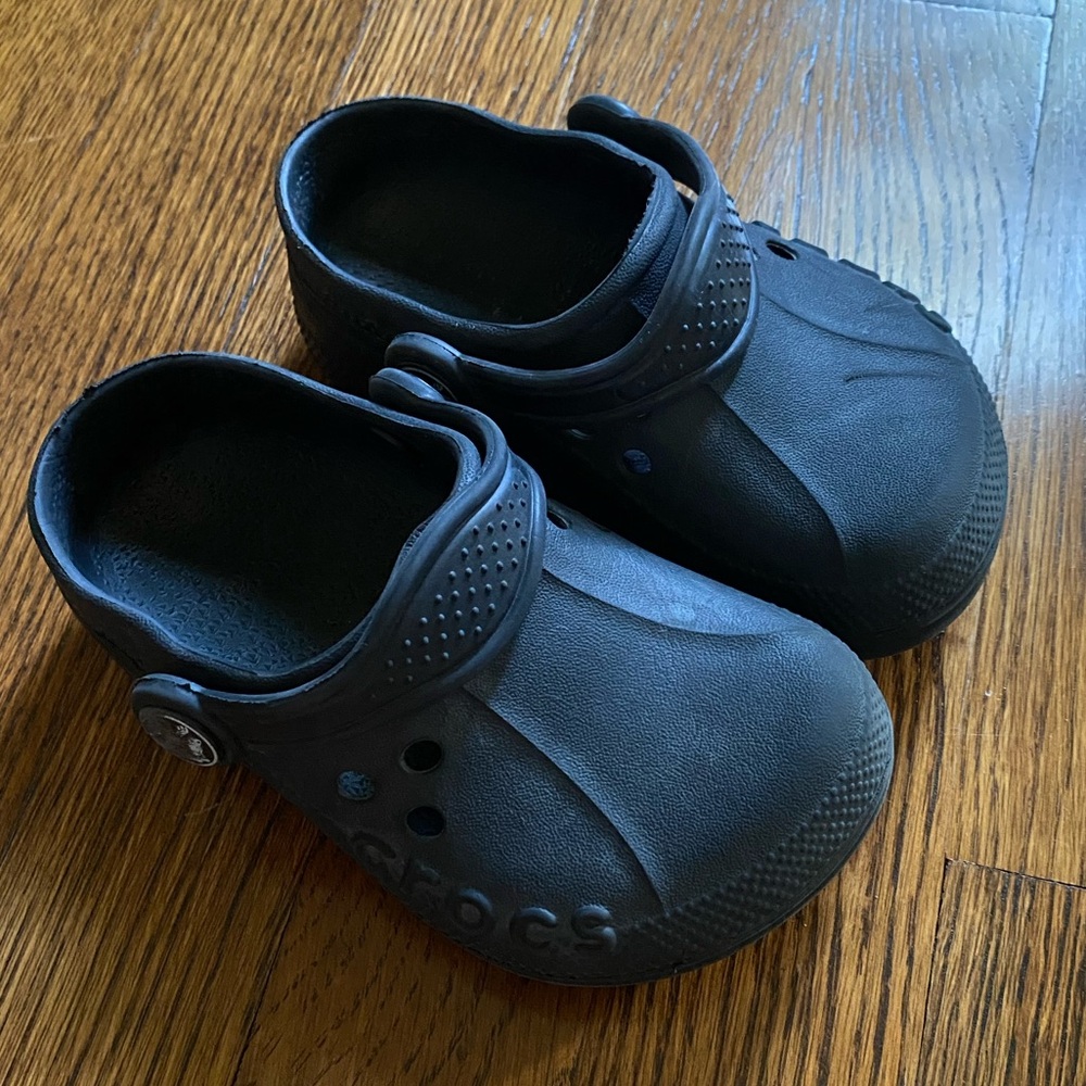 Crocs Unisex Child Classic Clogs Black C6/7 Toddler Shoes C6 C7 Bayaband Boy